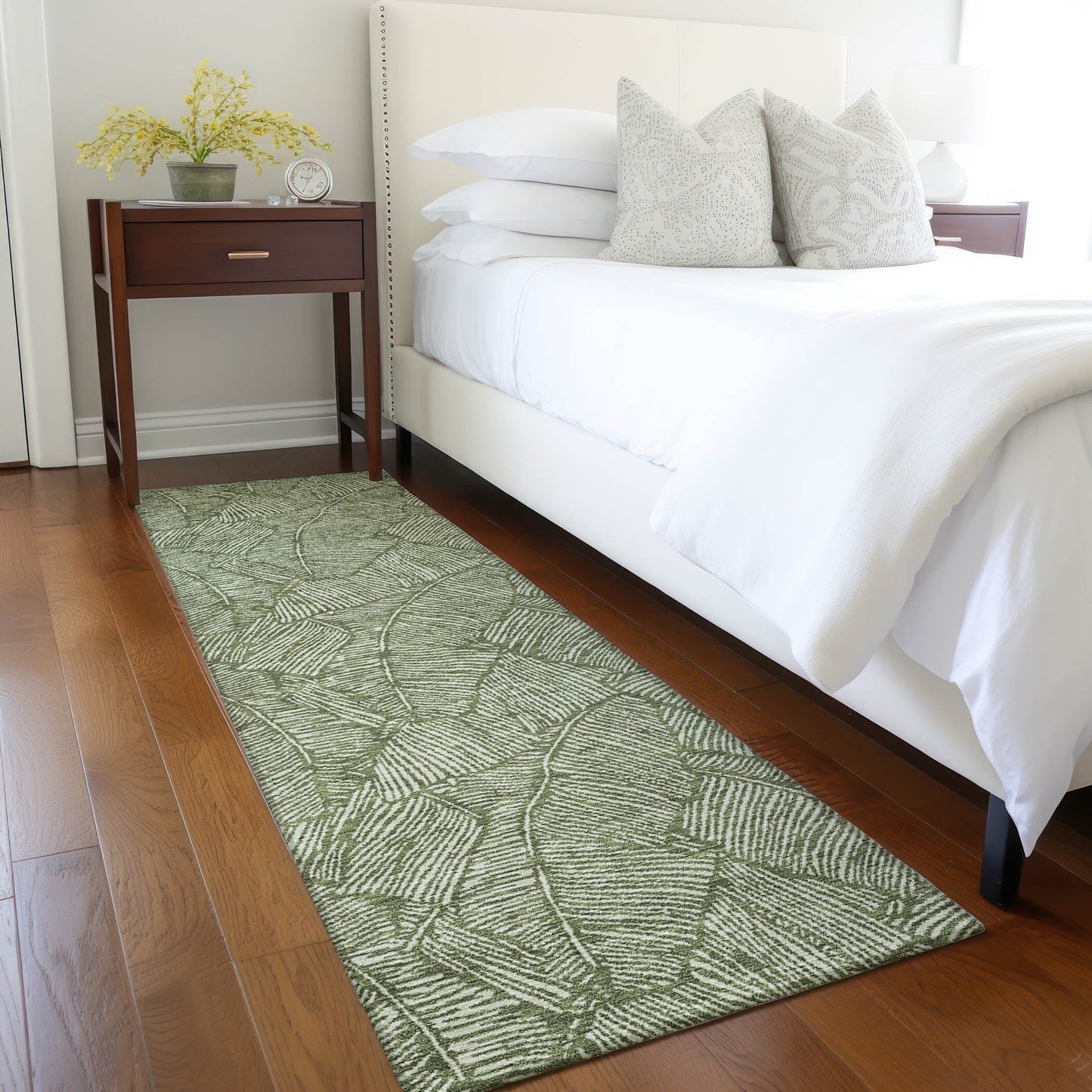 Machine Washable Indoor/ Outdoor Chantille Tropical Palm Rug