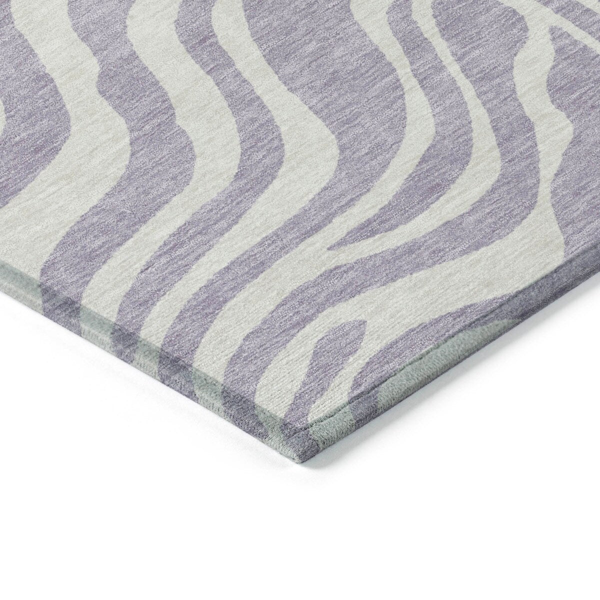 Machine Washable Indoor/ Outdoor Modern Animal Print Chantille Rug
