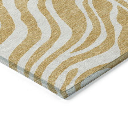 Machine Washable Indoor/ Outdoor Modern Animal Print Chantille Rug