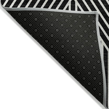 Machine Washable Indoor/ Outdoor Modern Geo Chantille Rug