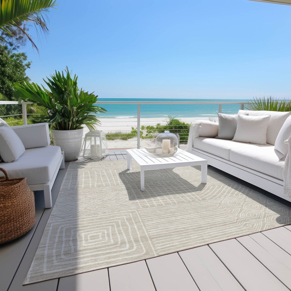 Machine Washable Indoor/ Outdoor Modern Mosaic Chantille Rug