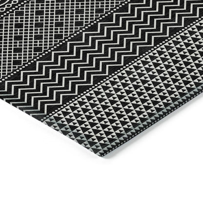 Machine Washable Indoor/ Outdoor Modern Stripes Chantille Rug