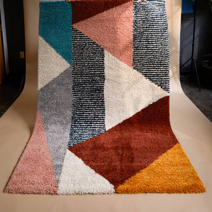 Tapis à poils longs Merril de style moderne du milieu du siècle, à blocs de couleurs