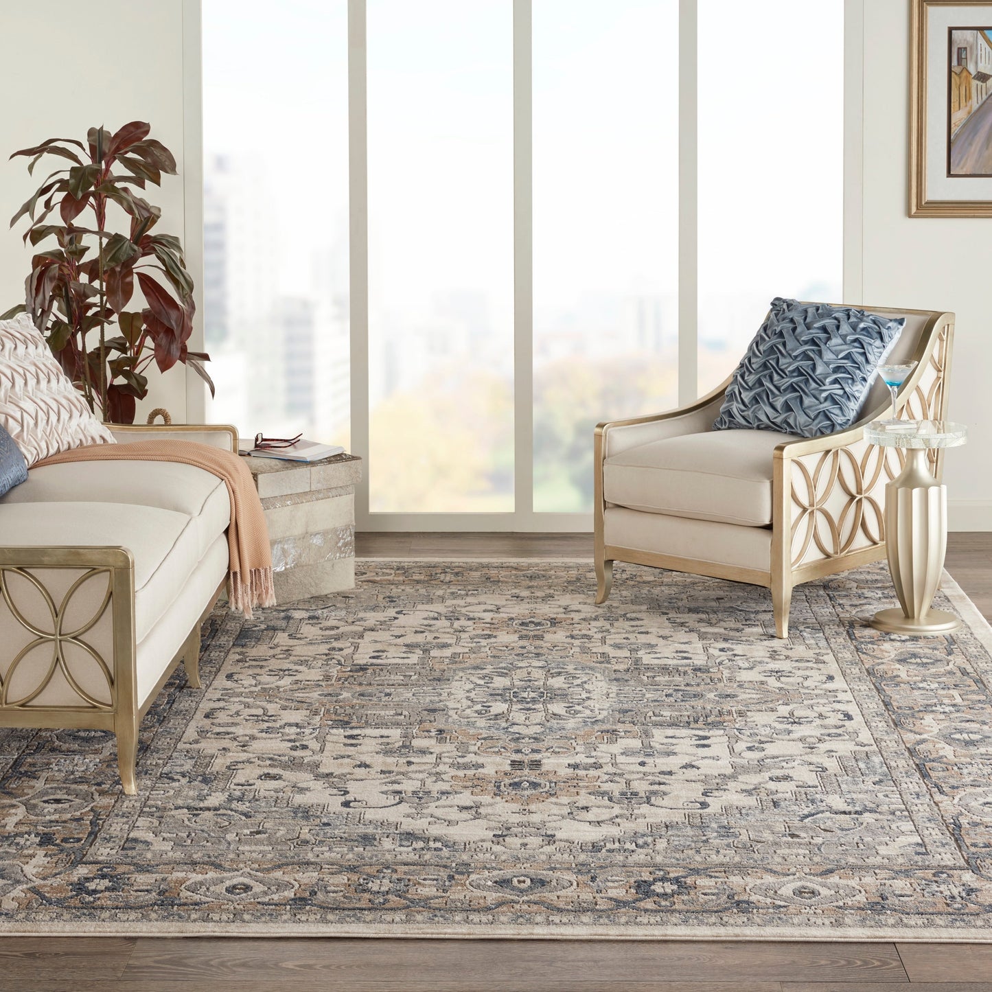 Tapis médaillon persan classique Nourison Concerto.
