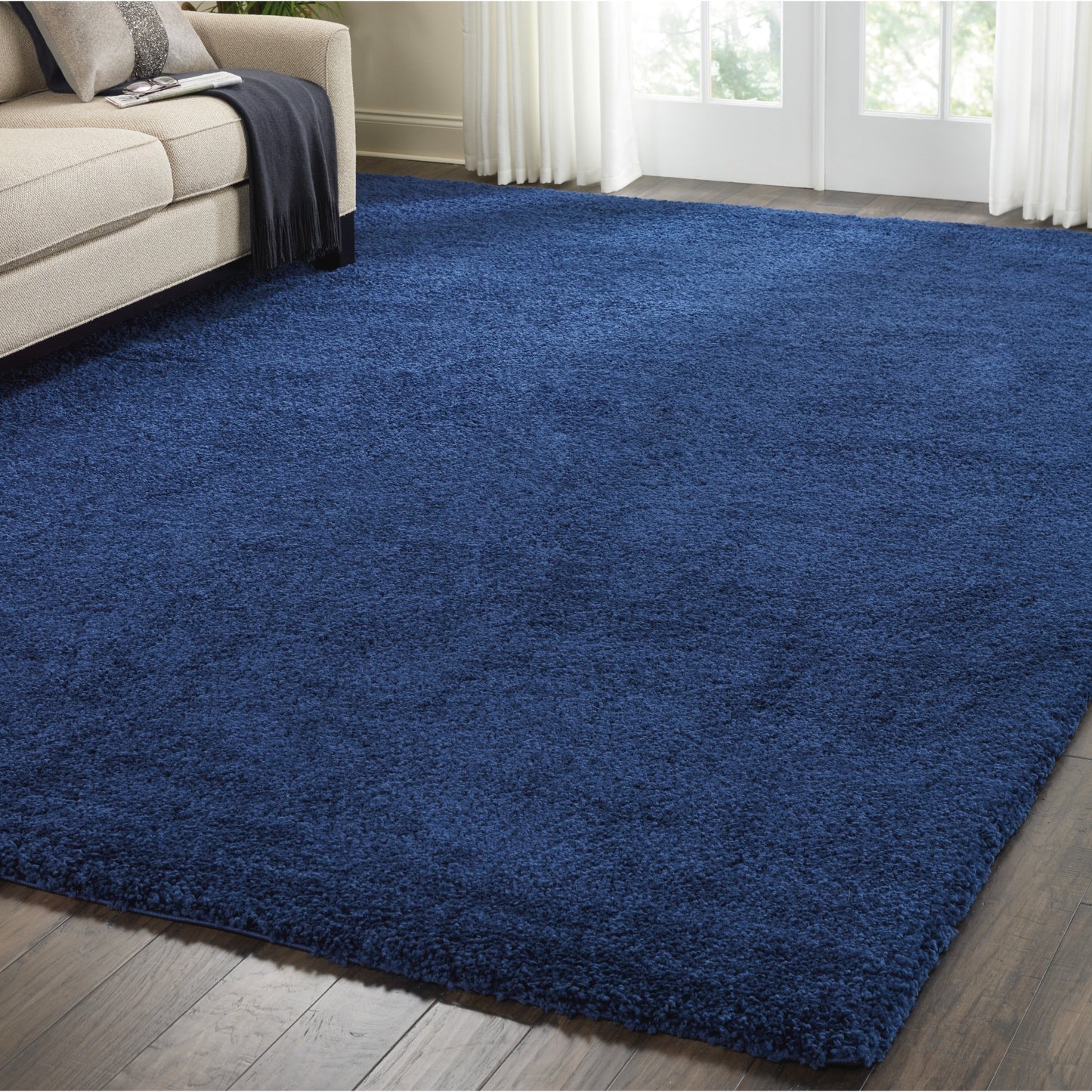 Tapis moderne en peluche solide Nourison Malibu Shag