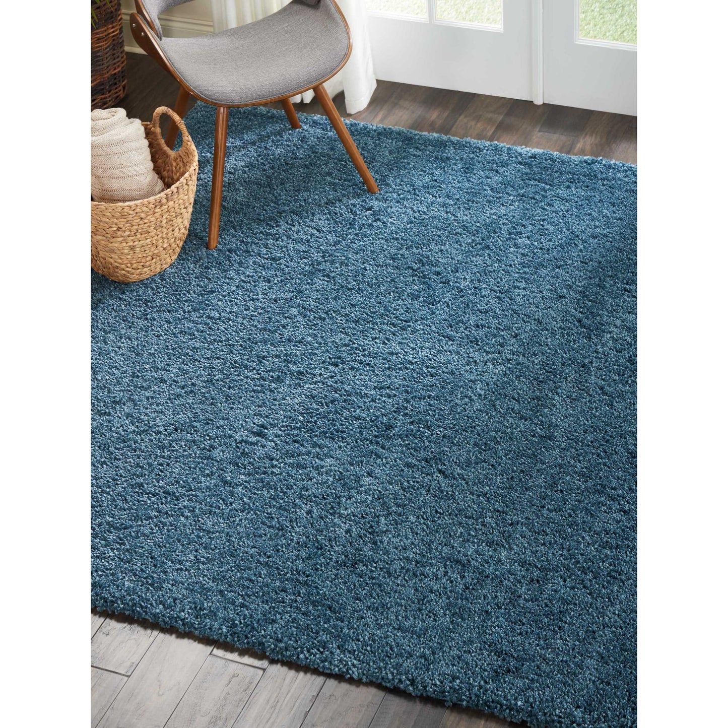 Tapis moderne en peluche solide Nourison Malibu Shag