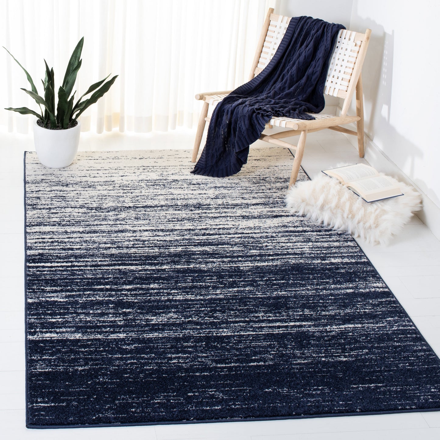 Tapis Adirondack Mieko moderne ombré vieilli SAFAVIEH
