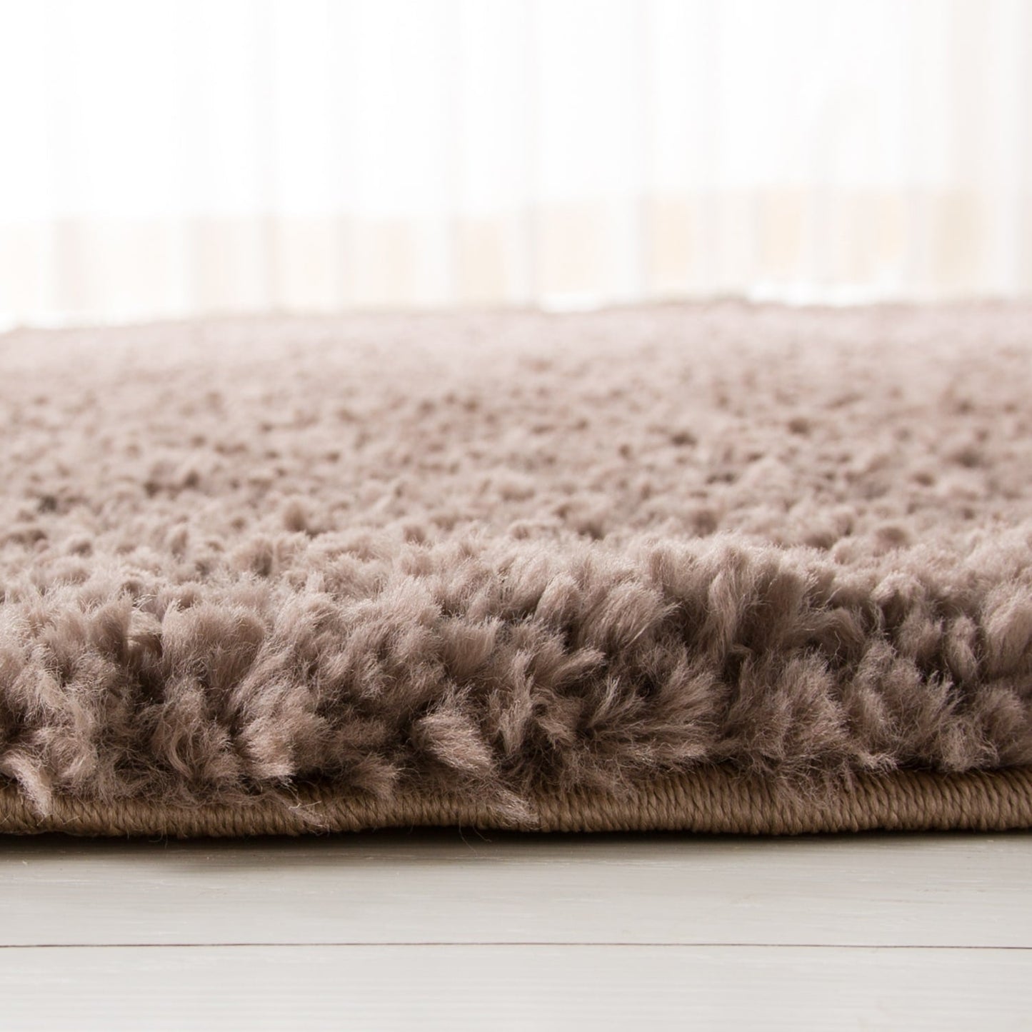 Tapis à poils longs SAFAVIEH August Wilhelma de 3 cm d'épaisseur