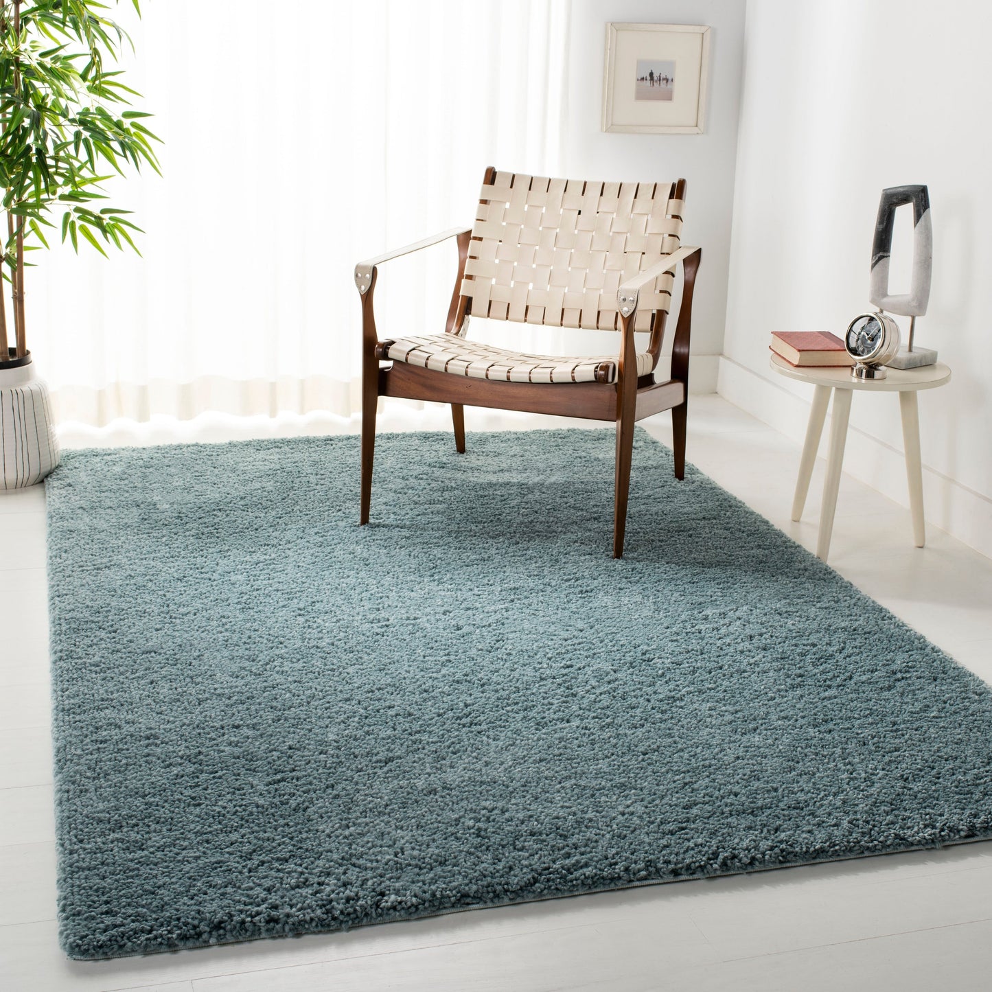 Tapis à poils longs SAFAVIEH August Wilhelma de 3 cm d'épaisseur