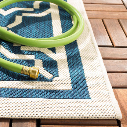 SAFAVIEH Courtyard Gulsin Indoor/ Outdoor Waterproof Patio Backyard Rug
