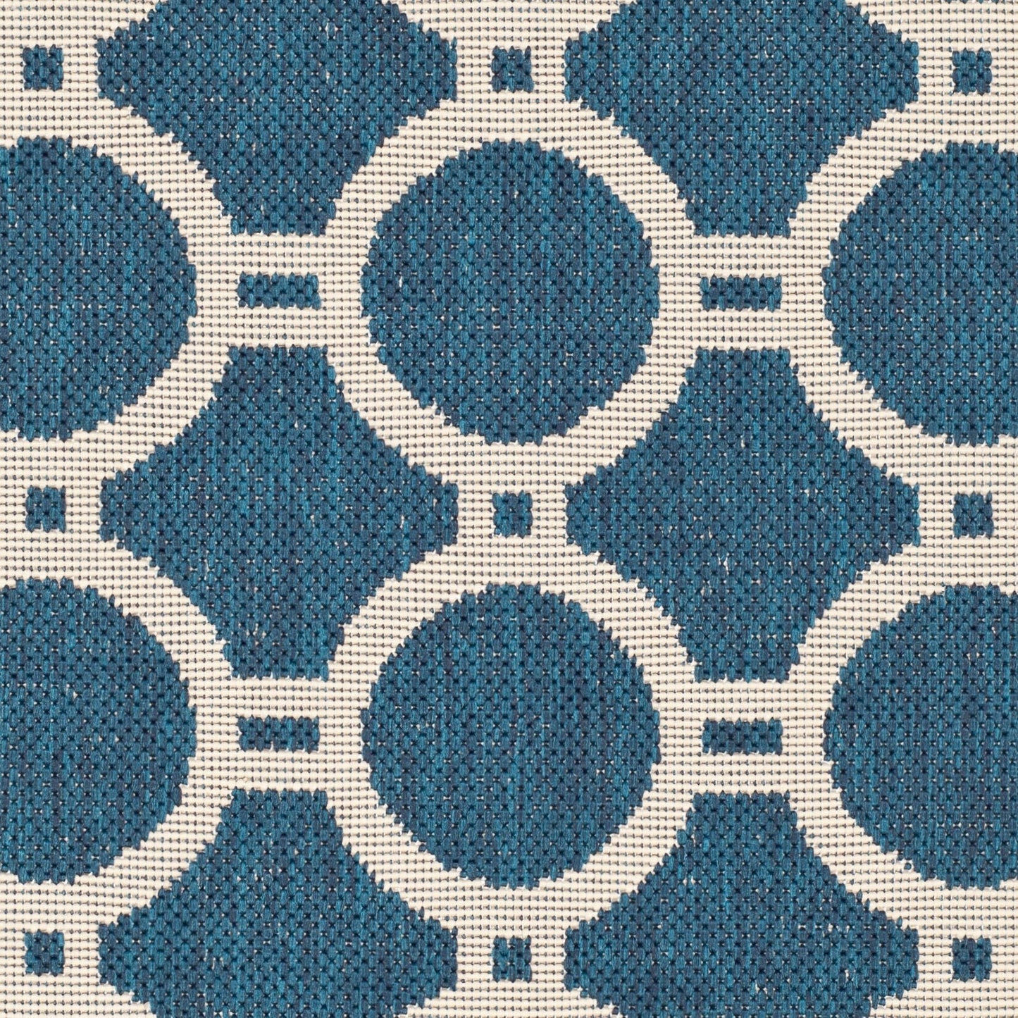 SAFAVIEH Courtyard Nira Indoor/ Outdoor Waterproof Patio Backyard Rug