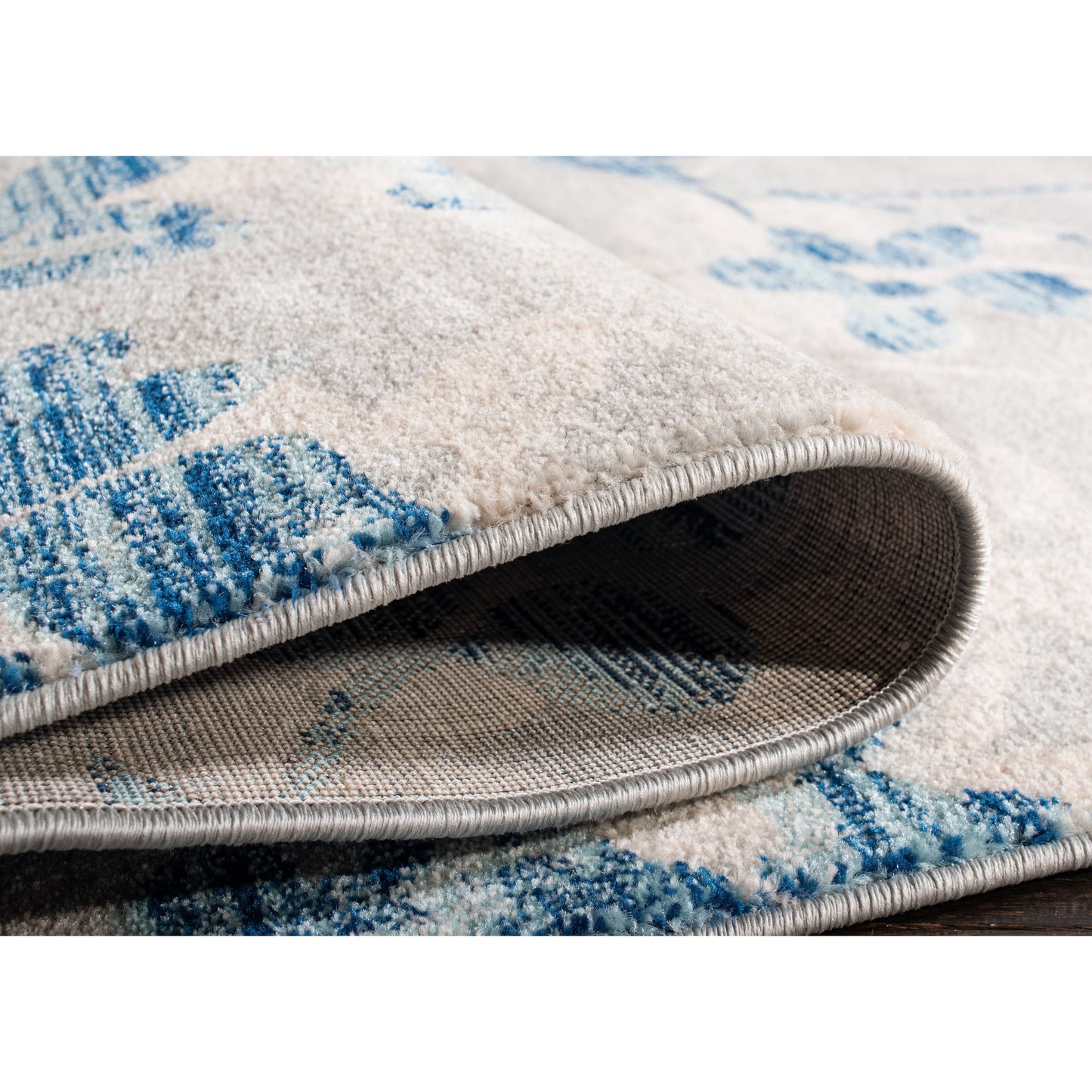 Tapis floral Amale SAFAVIEH Evoke