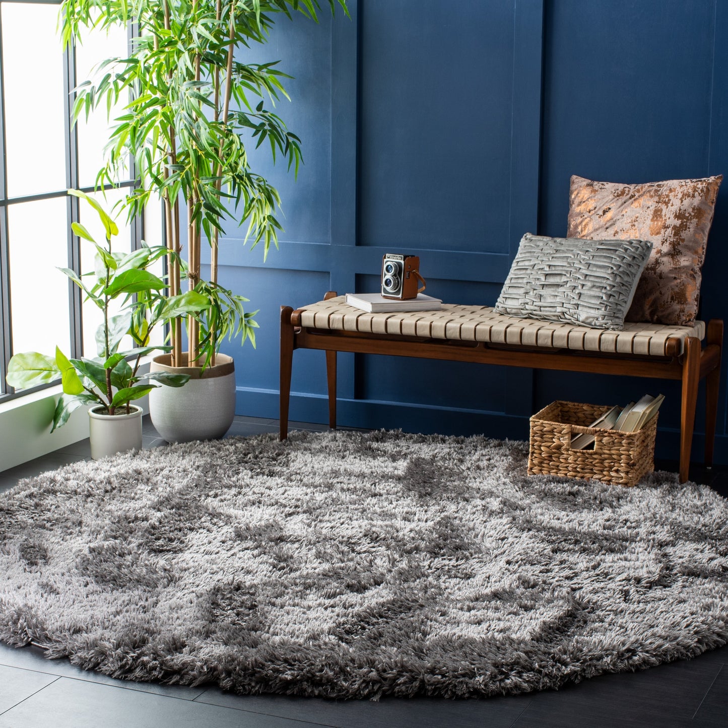 Tapis SAFAVIEH Flokati Shag Wynne de 2,75 pouces d'épaisseur