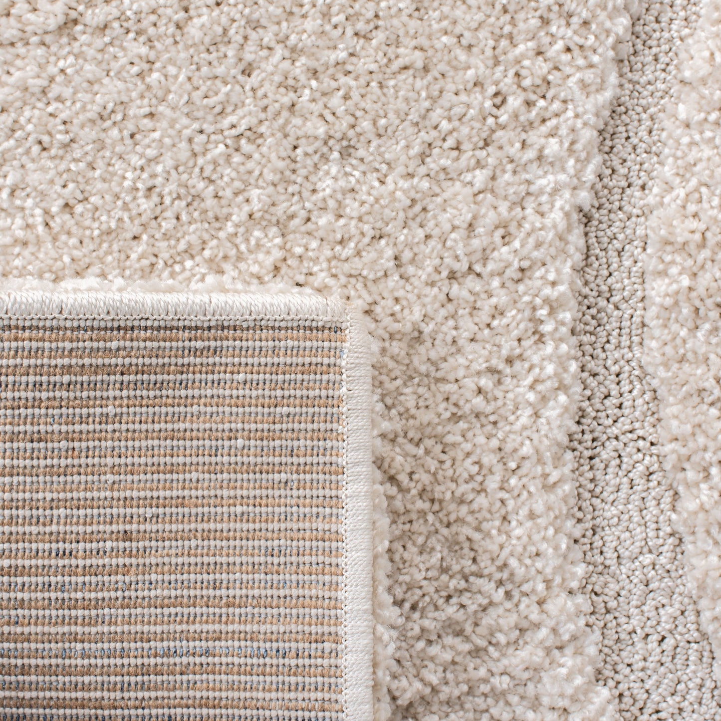 Tapis SAFAVIEH Florida Shag Staka à motifs de vagues abstraites de 3 cm