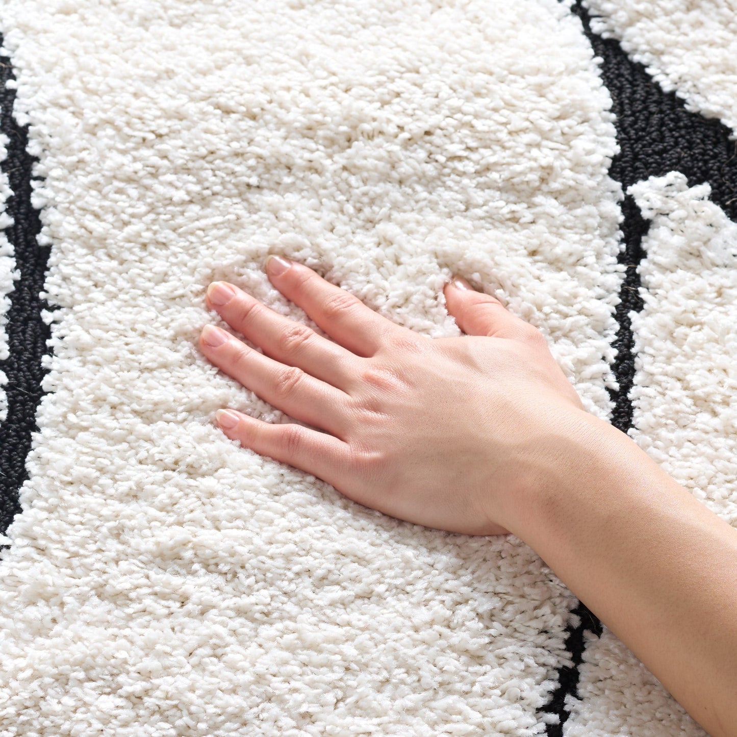 Tapis SAFAVIEH Florida Shag Staka à motifs de vagues abstraites de 3 cm