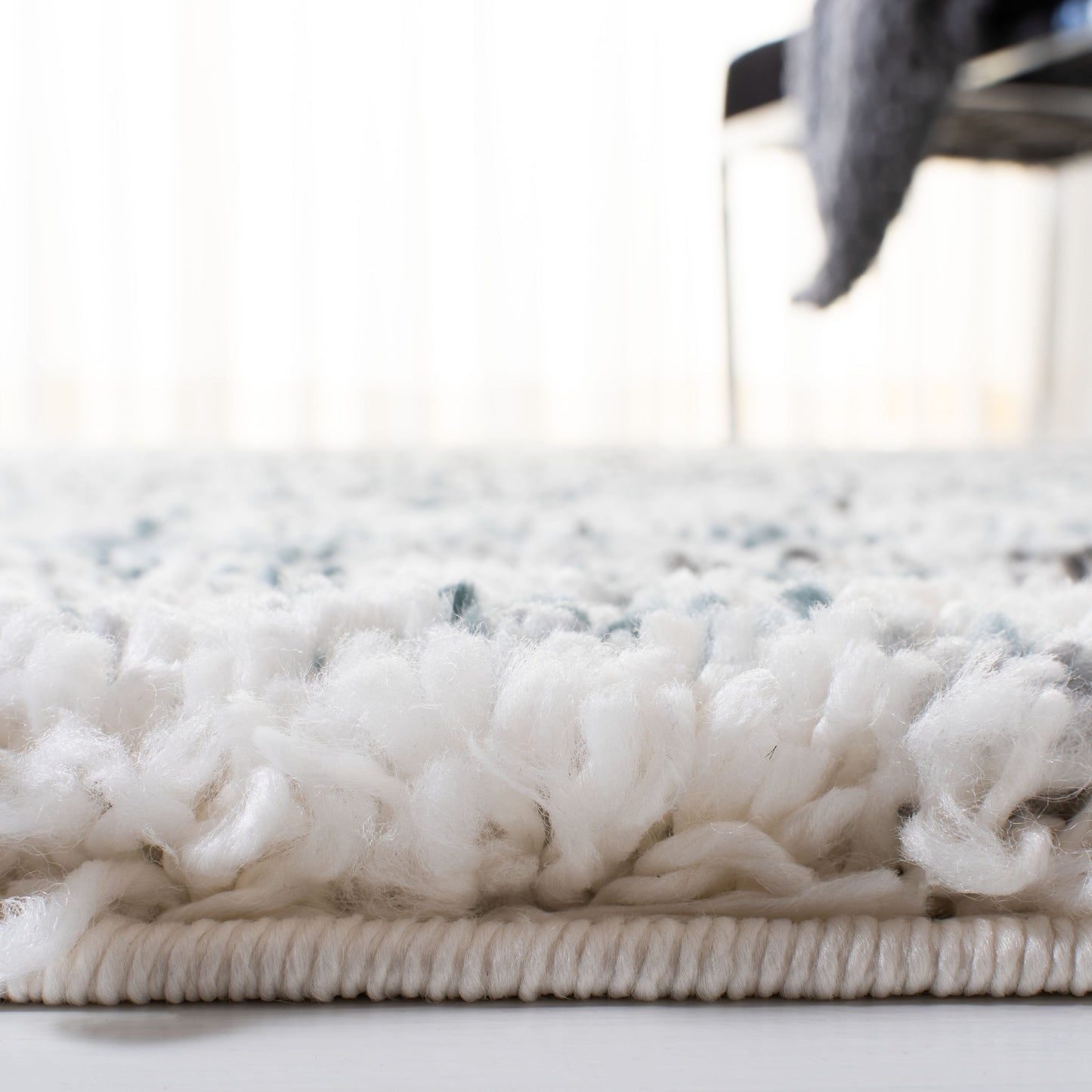 Tapis SAFAVIEH Fontana Shag Fatema moderne abstrait de 2 pouces d'épaisseur