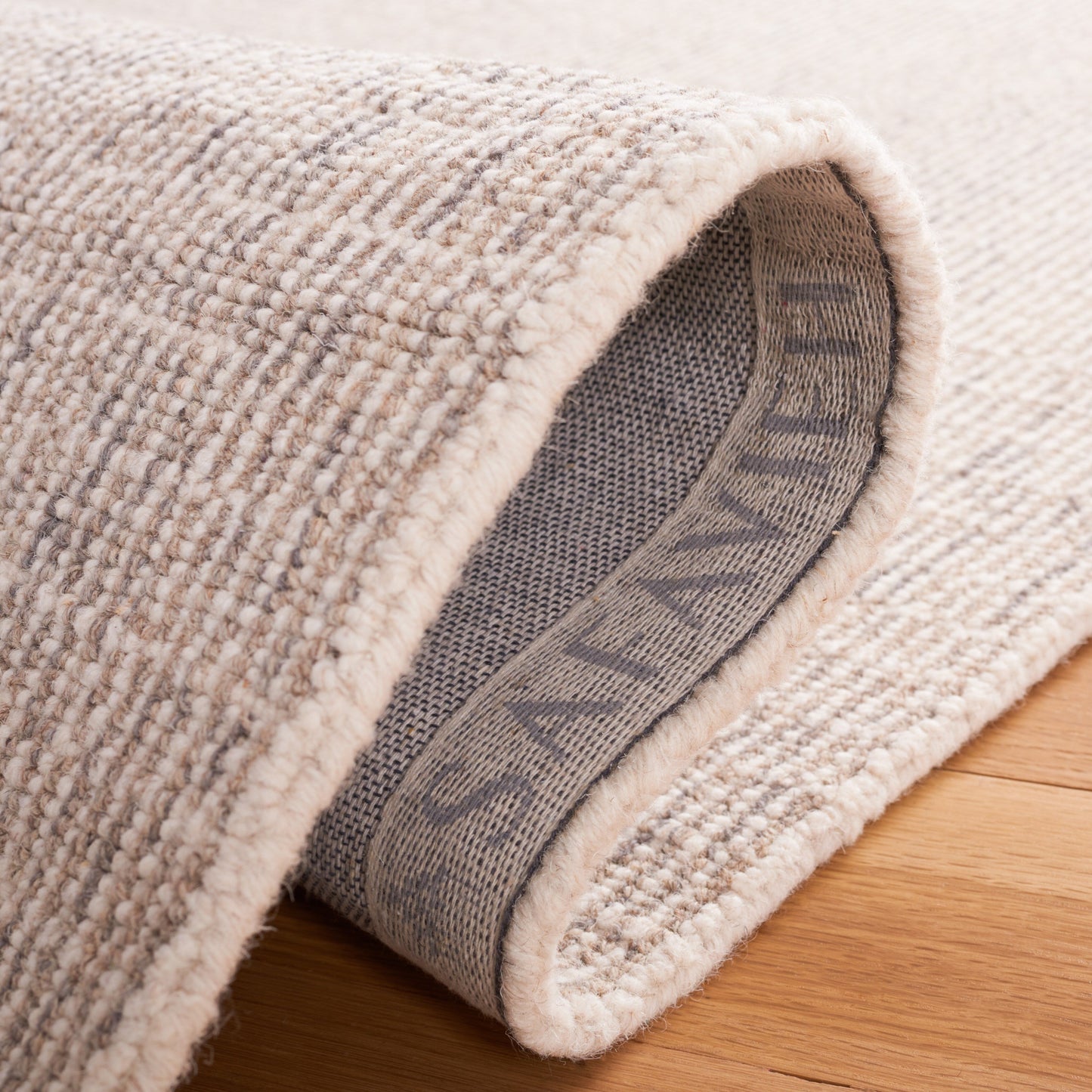 Tapis en laine moderne abstrait fait main SAFAVIEH Maggy