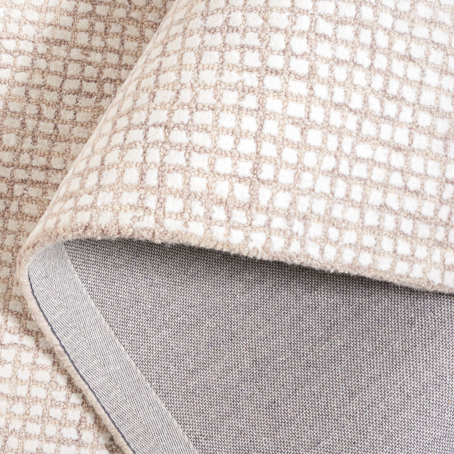 Tapis en viscose moderne abstrait fait main SAFAVIEH Marikka