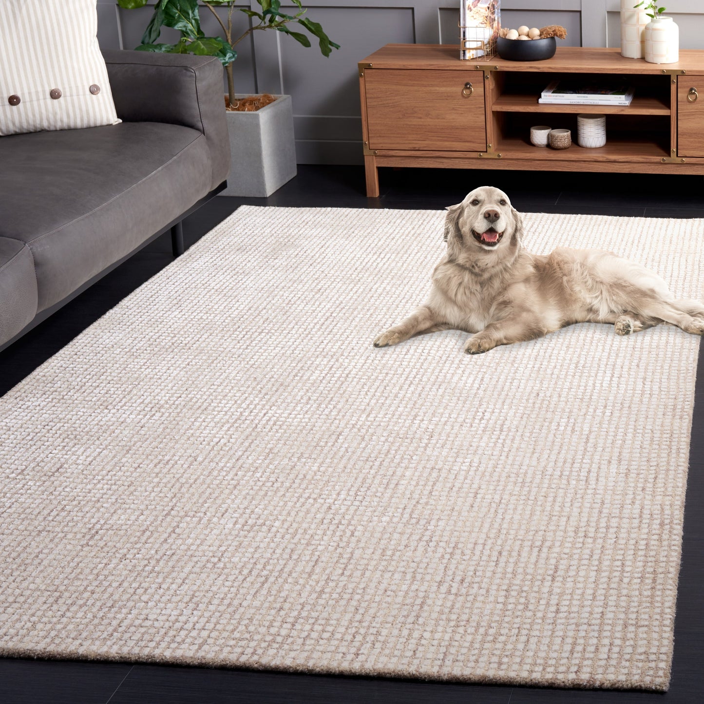 Tapis en viscose moderne abstrait fait main SAFAVIEH Marikka