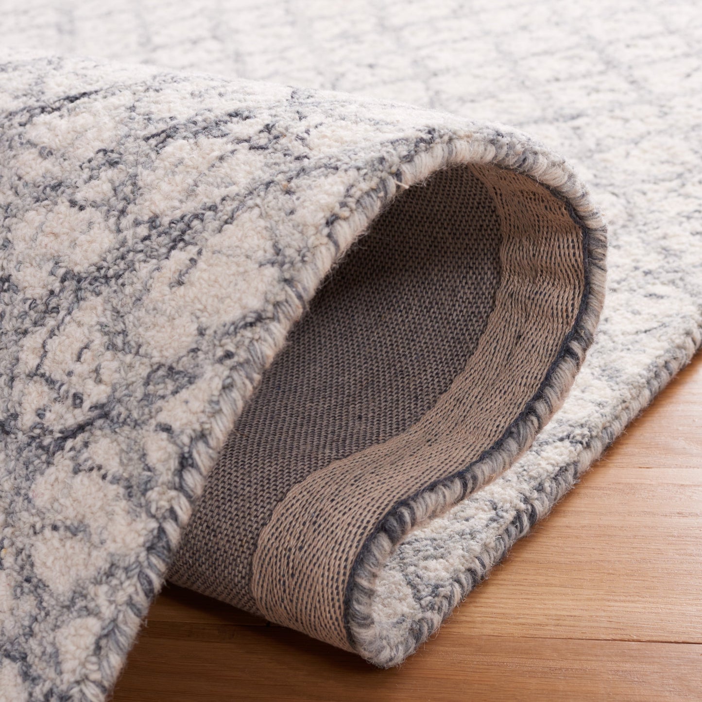 Tapis en laine moderne abstrait fait main SAFAVIEH Suhad