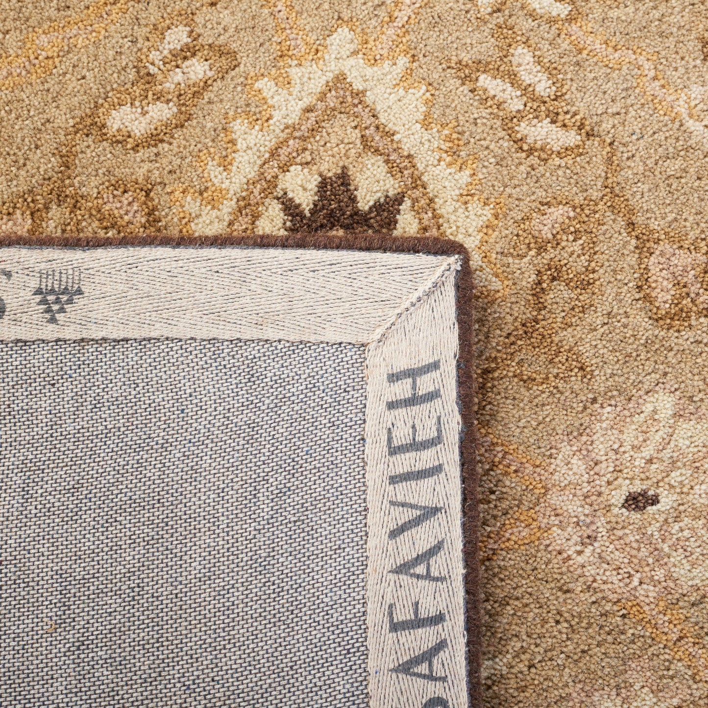 Tapis traditionnel oriental en laine filée à la main SAFAVIEH Anatolia Renelle