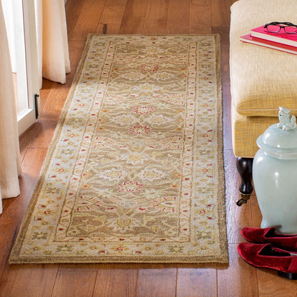 Tapis oriental traditionnel en laine Maysoun fait main SAFAVIEH