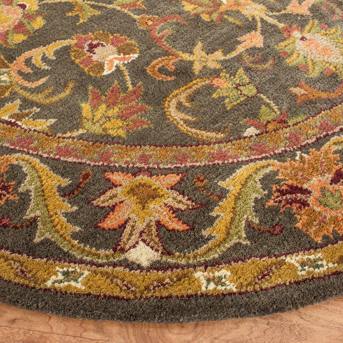 Tapis oriental traditionnel en laine Talvikki fait main SAFAVIEH