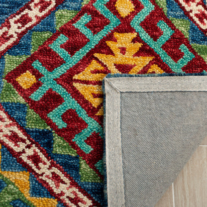 Tapis tribal bohème en laine Aspen Marisca fait main SAFAVIEH