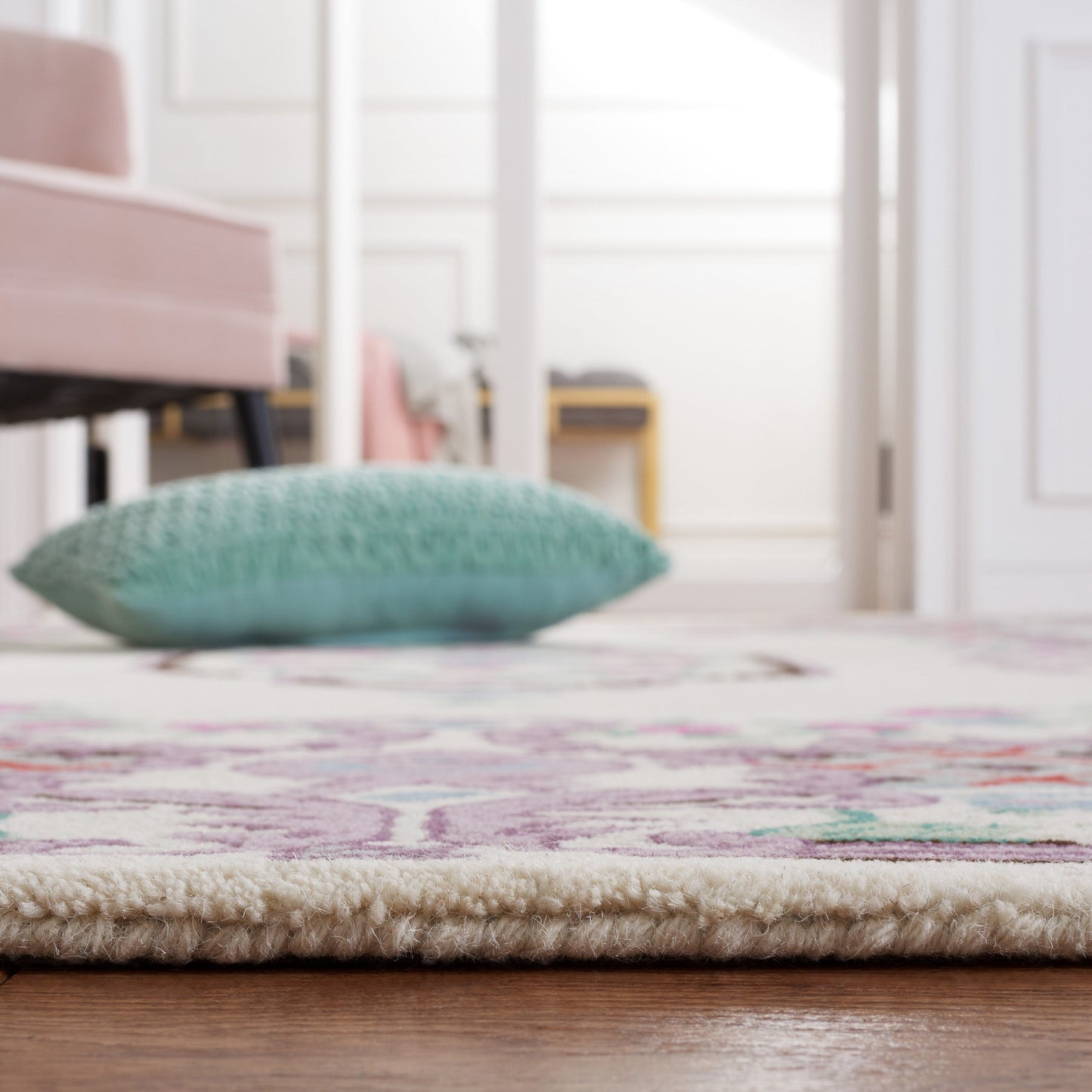Tapis médaillon oriental en laine fait main Bellagio Tatevik de SAFAVIEH