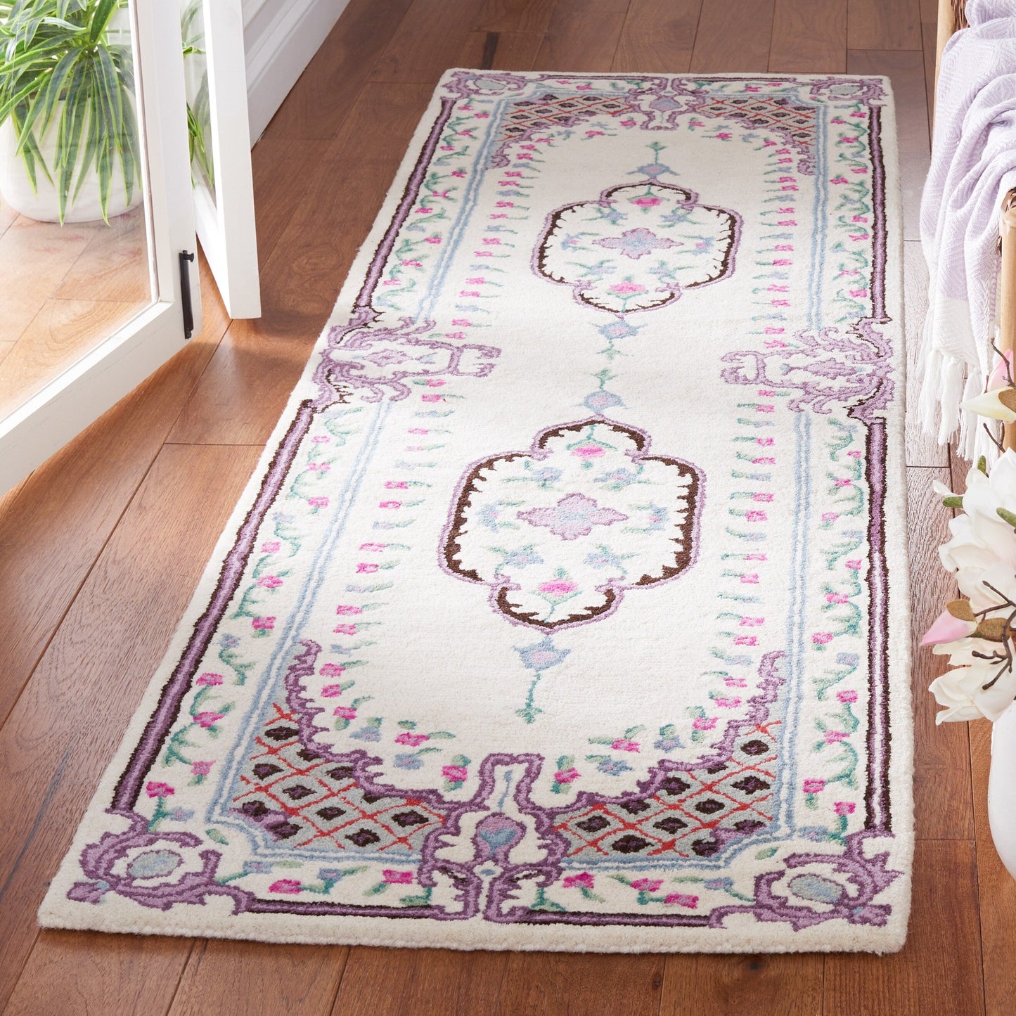 Tapis médaillon oriental en laine fait main Bellagio Tatevik de SAFAVIEH