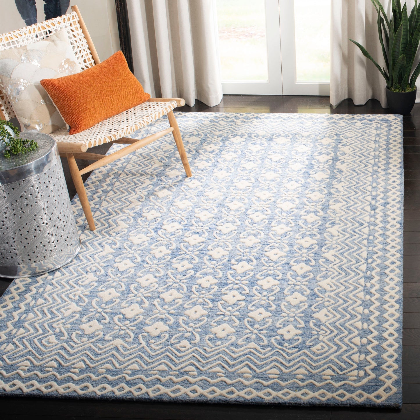 Tapis moderne en laine florale fait main SAFAVIEH Blossom Barbara