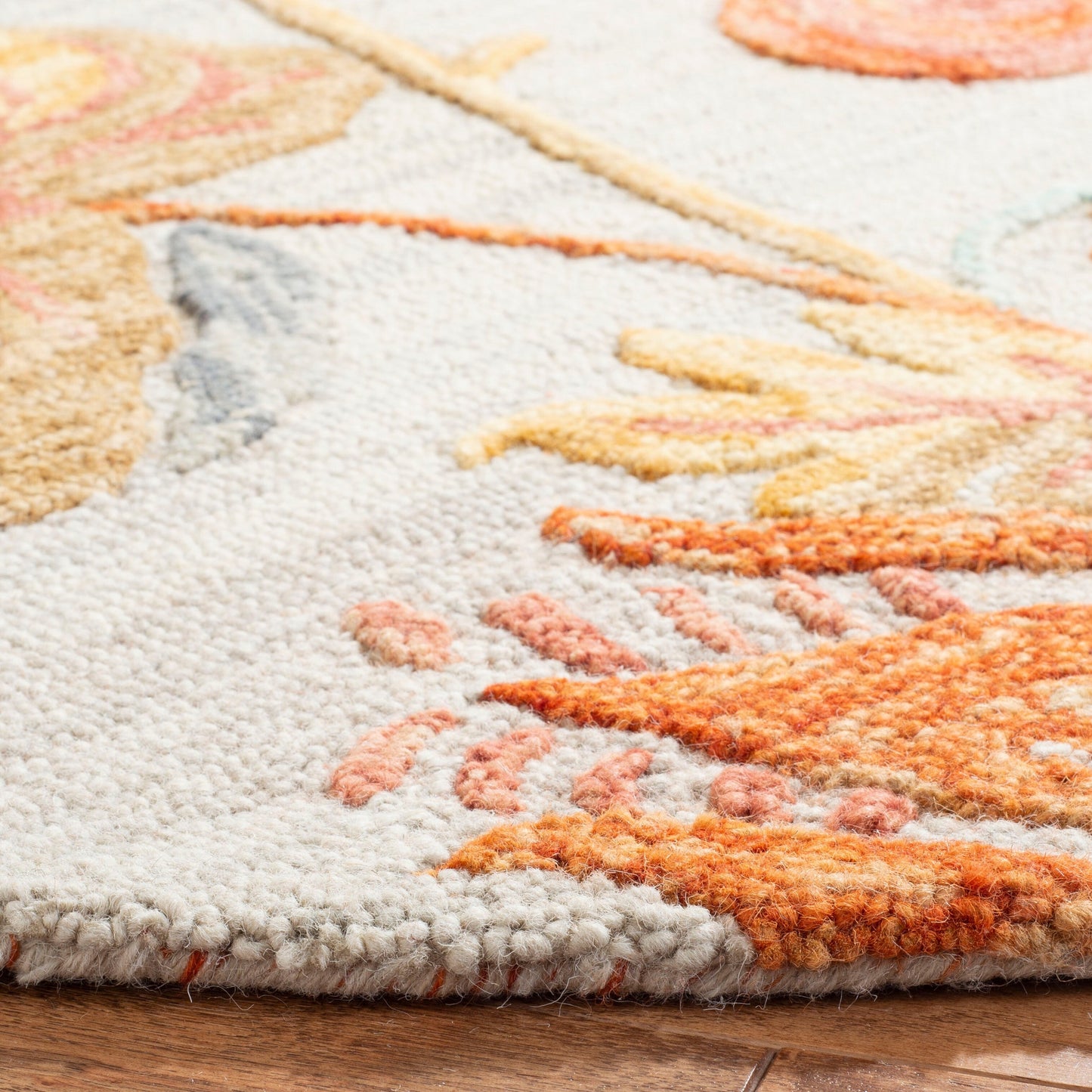 Tapis en laine floral moderne SAFAVIEH fait main Blossom Hysnije