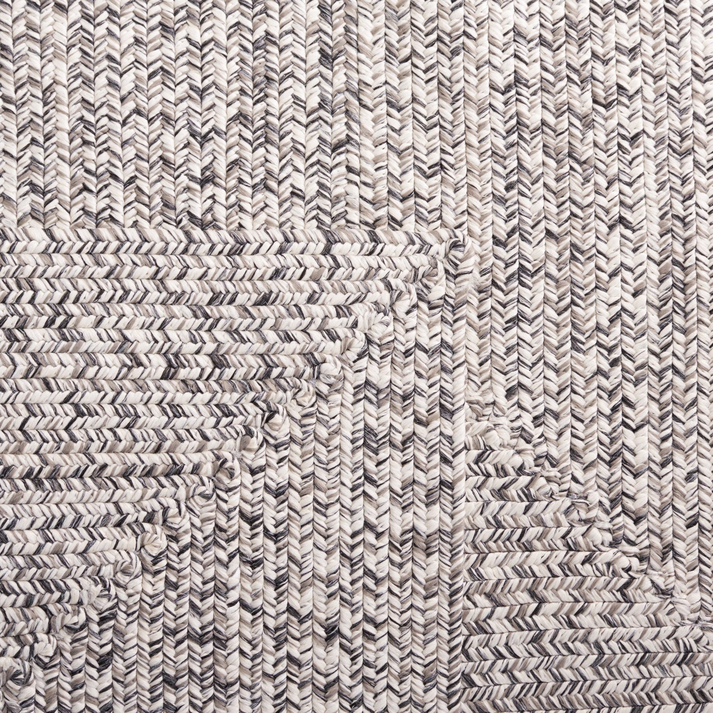 Tapis décontracté tressé fait main SAFAVIEH Anthi