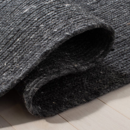 Tapis de campagne en laine tressée à la main SAFAVIEH