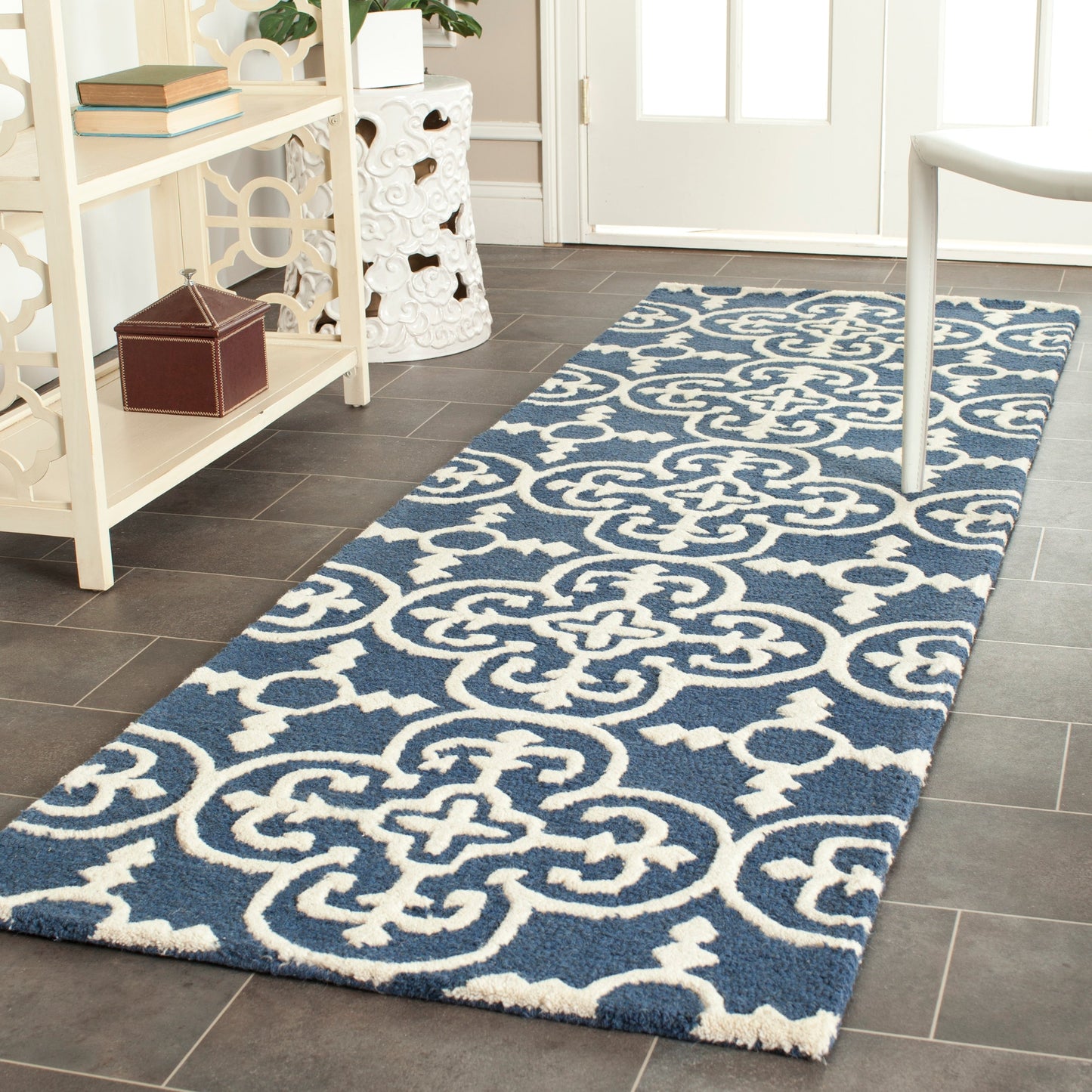 Tapis moderne en laine Shigemi Cambridge fait main SAFAVIEH