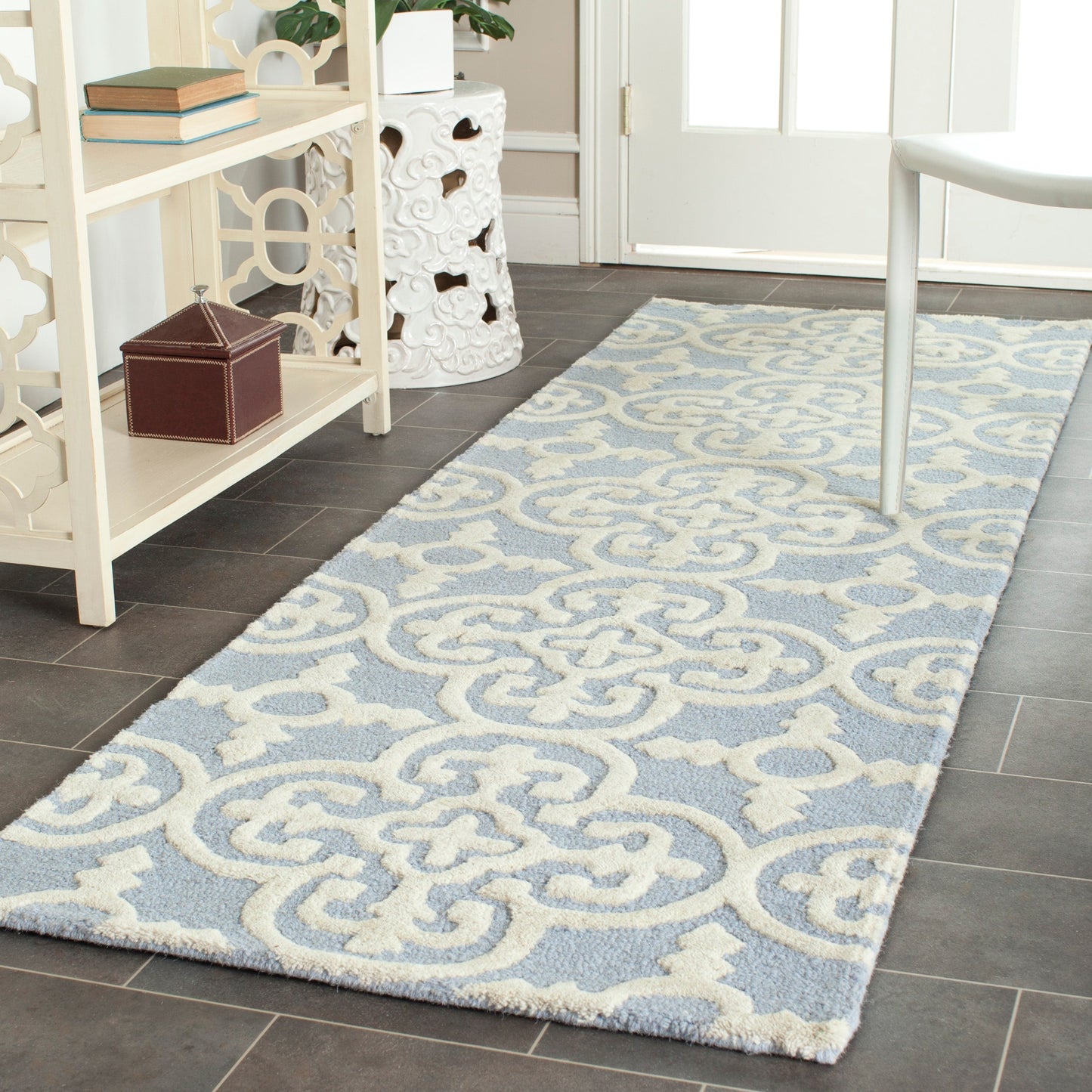 Tapis moderne en laine Shigemi Cambridge fait main SAFAVIEH