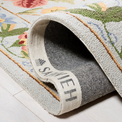 Tapis en laine floral Chelsea Yauhenia fait main SAFAVIEH de style campagnard français