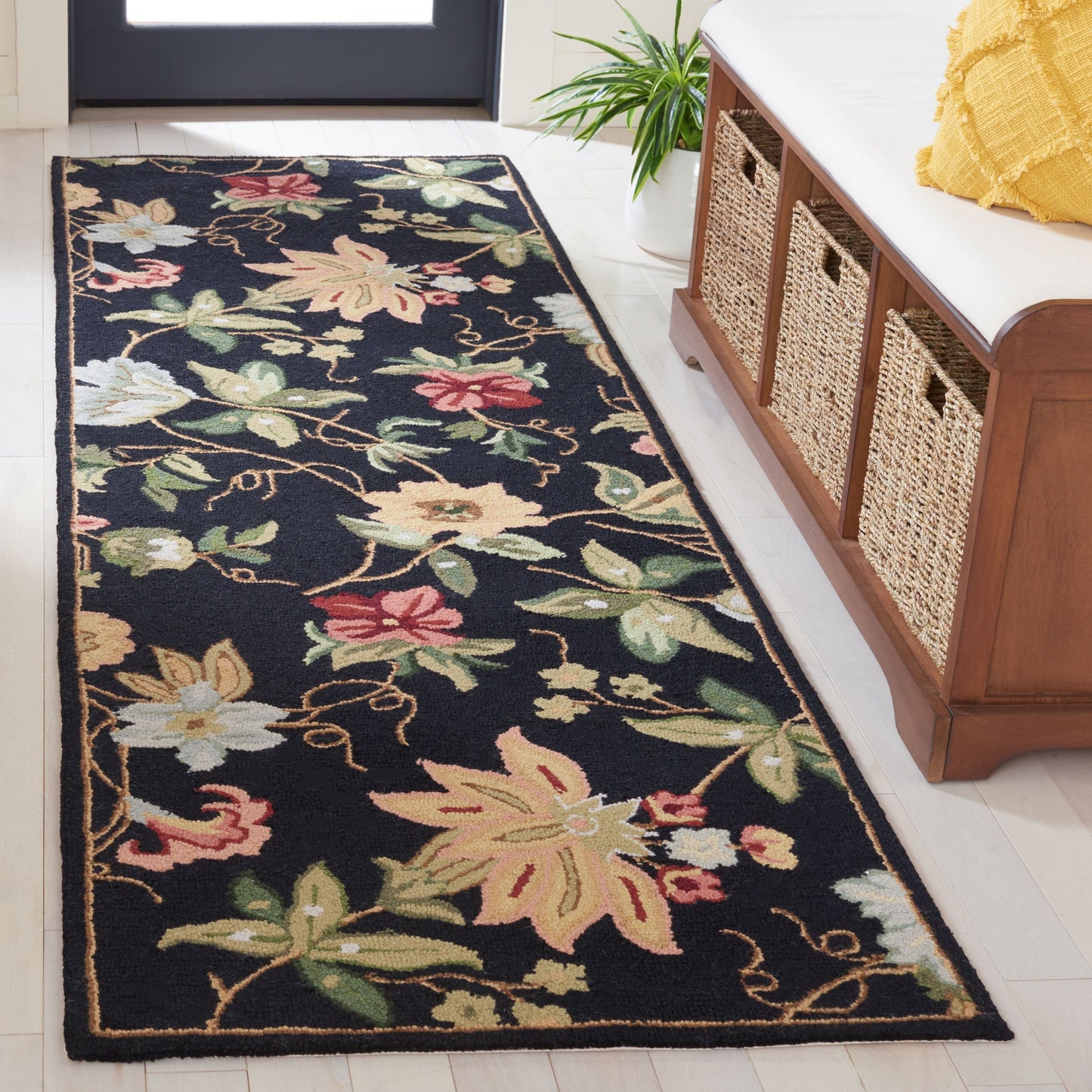 Tapis en laine floral Chelsea Yauhenia fait main SAFAVIEH de style campagnard français