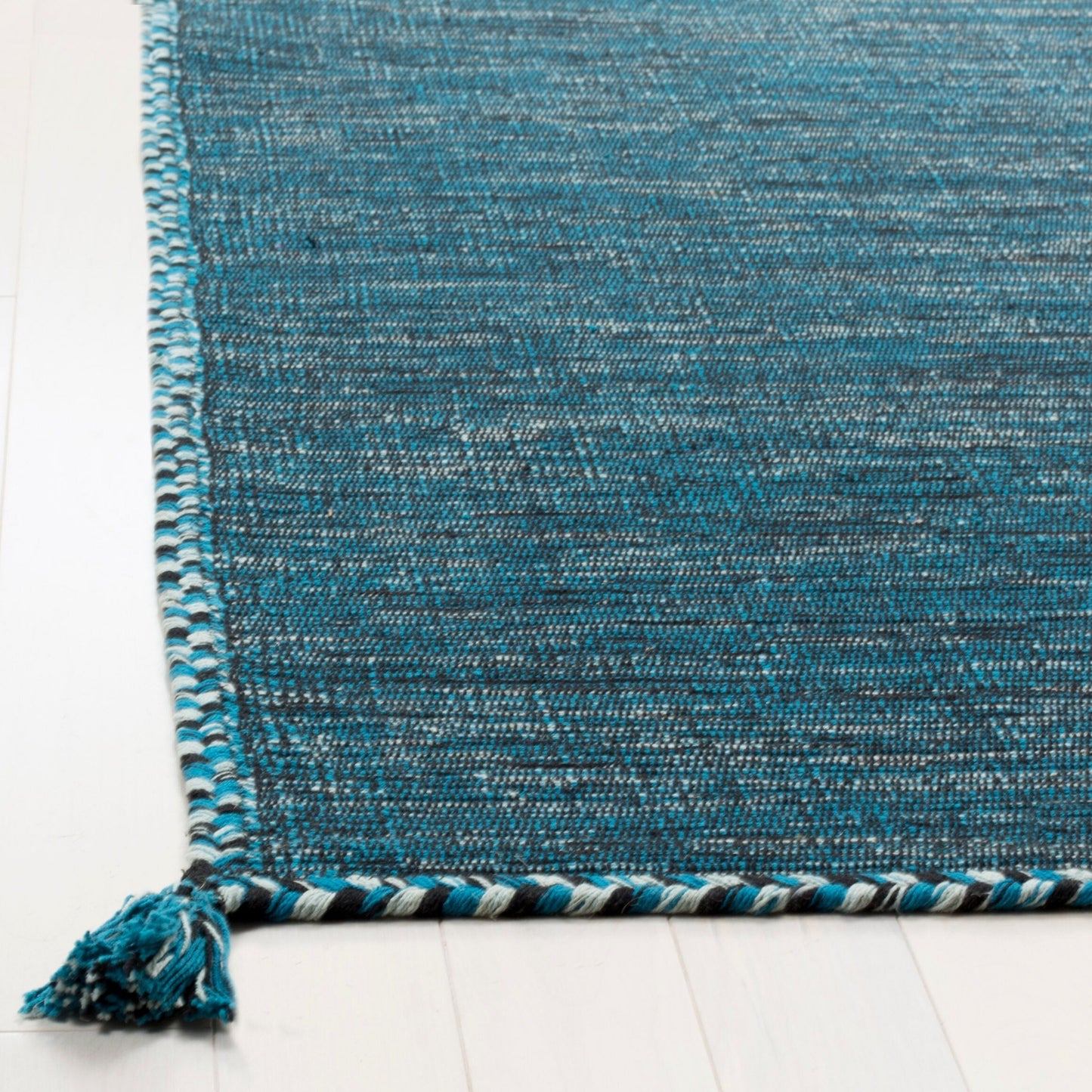 Tapis décontracté en coton tissé à plat Montauk Jahi de SAFAVIEH