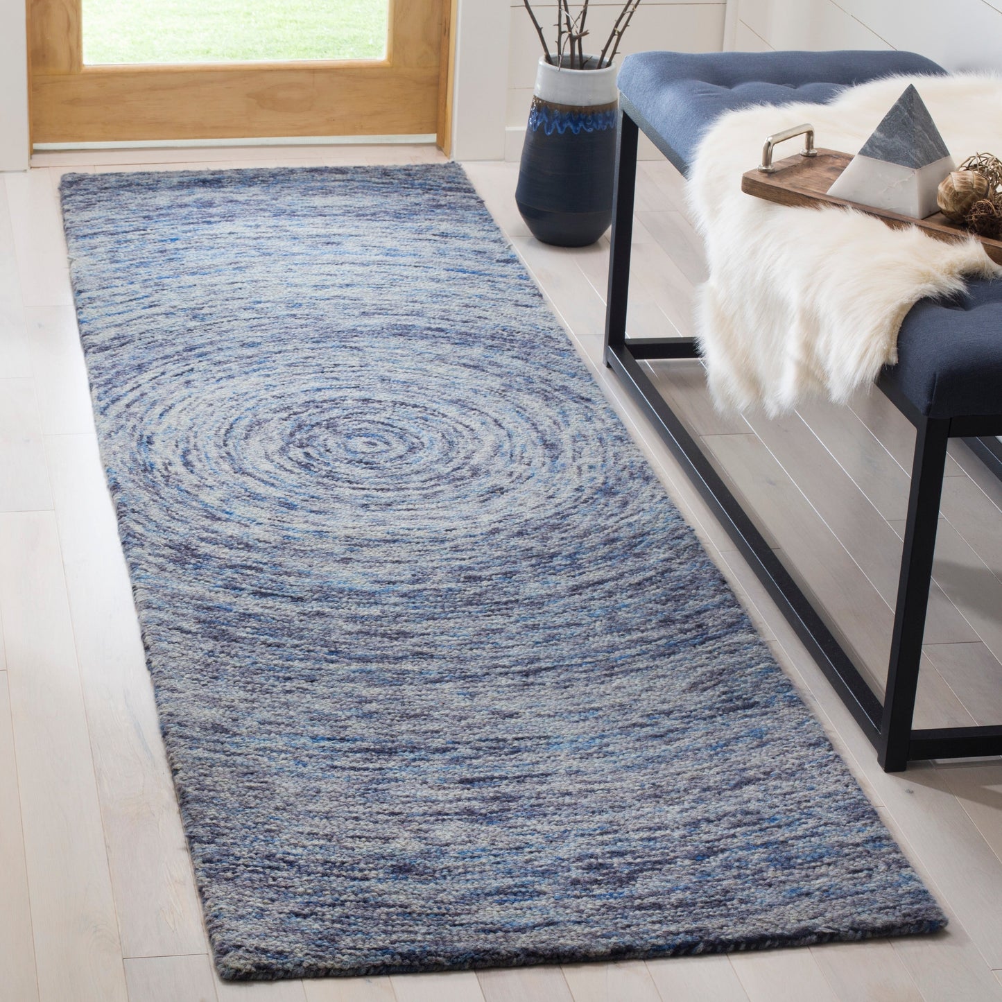 Tapis en laine Ikat Maddison fait main SAFAVIEH