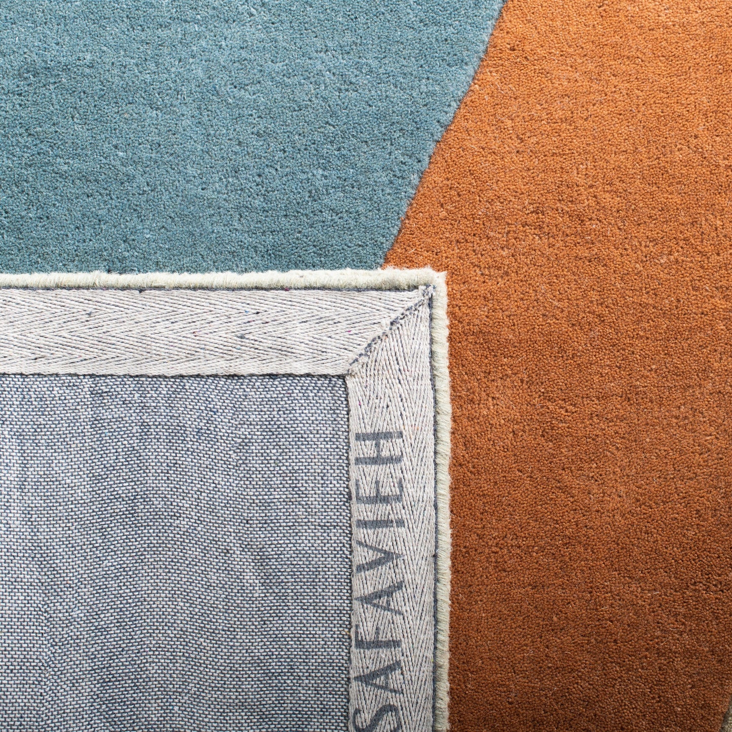 SAFAVIEH Fait main Rodeo Drive Willow Mid-Century Modern Abstract Wool