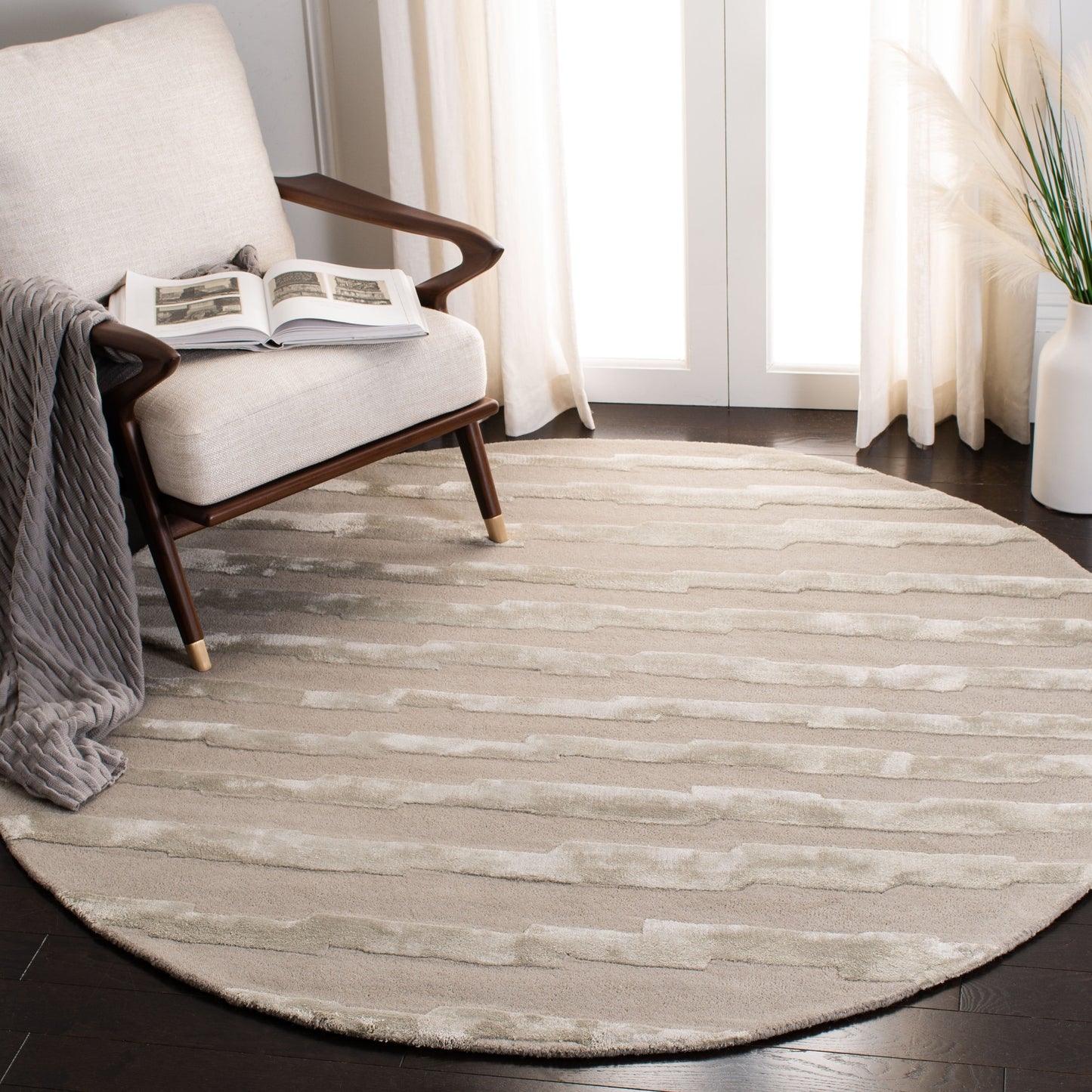 Tapis en laine NZ Soho Kikue Stripes fait main SAFAVIEH