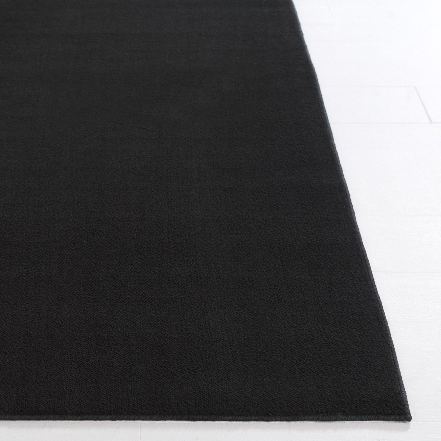 SAFAVIEH Loft Saundra Contemporary Machine Washable Rug