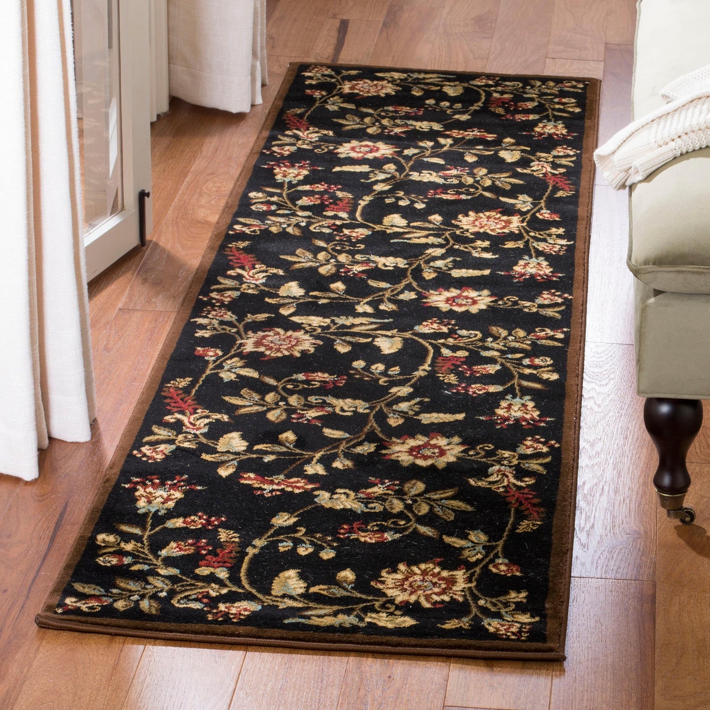 Tapis floral traditionnel SAFAVIEH Lyndhurst Nazaria