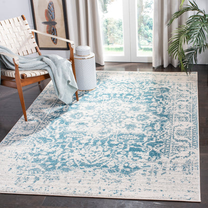 SAFAVIEH Madison Delois Medallion Rustic Farmhouse Distressed Rug