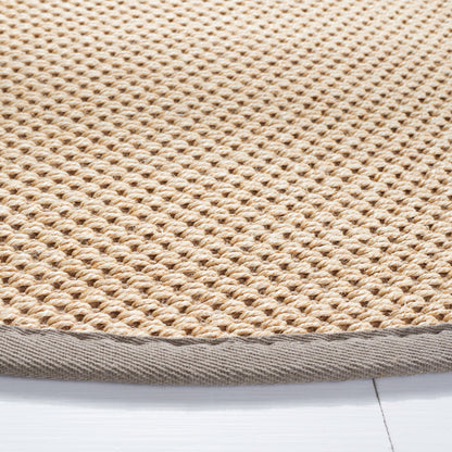 SAFAVIEH Natural Fiber Venus Casual Border Sisal Rug