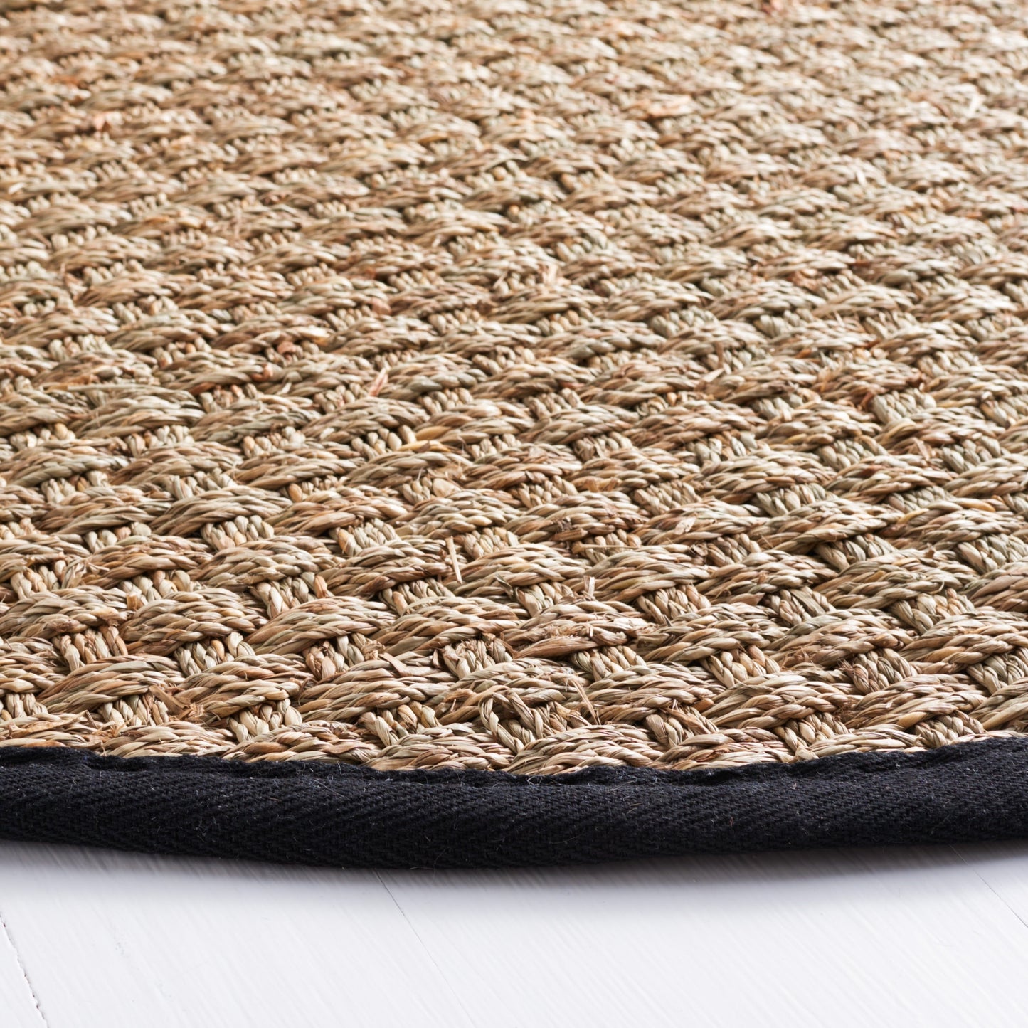 SAFAVIEH Natural Fiber Zymryd Basketweave Seagrass Rug