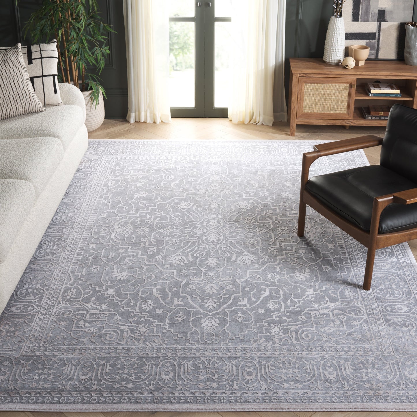 SAFAVIEH Reflection Elzada Oriental Rug
