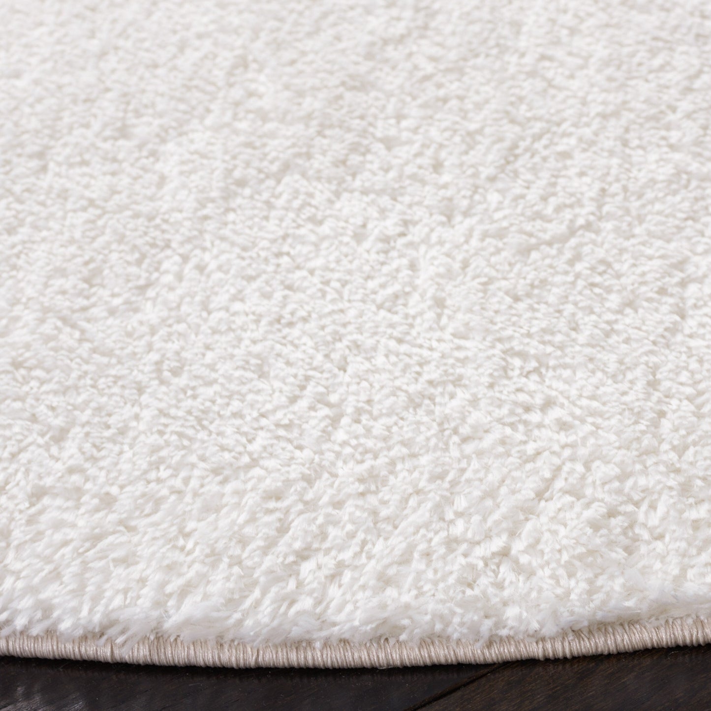 SAFAVIEH Tahoe Shag Indiana Solid 1.2-inch Thick Rug